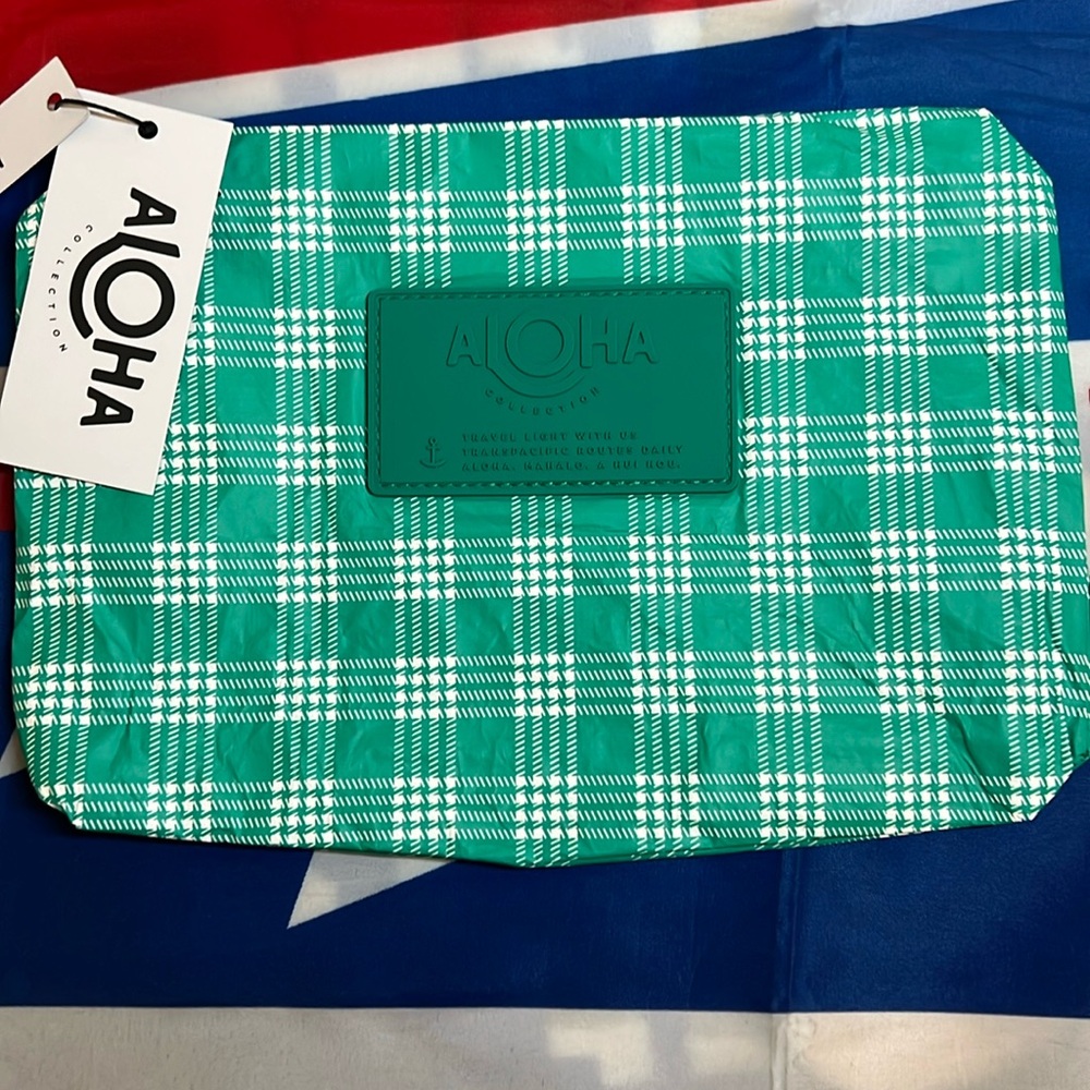 ALOHA Collection Palaka Small Pouch (Grove)